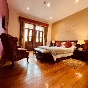 Pepe's House & Hotel