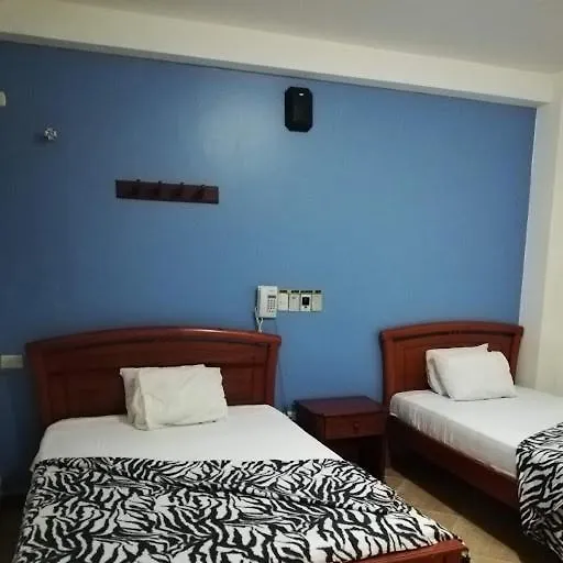***  Hotel Murcia Guayaquil Equador